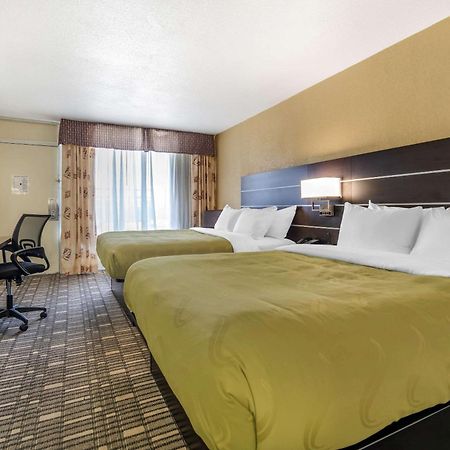 Quality Inn Тикумкари Екстериор снимка