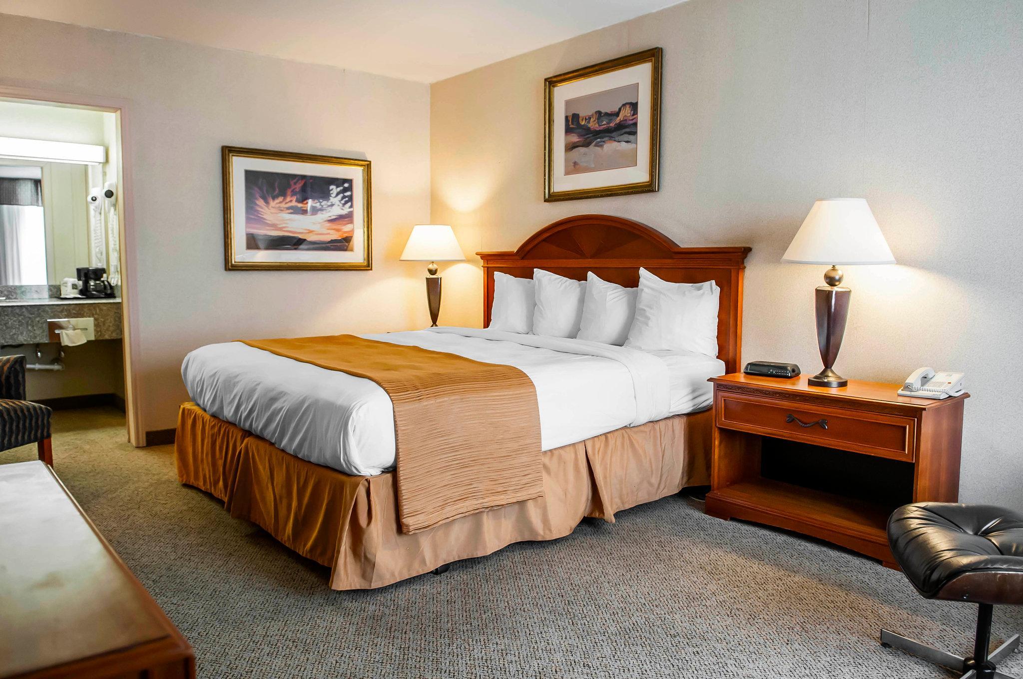 Quality Inn Тикумкари Екстериор снимка