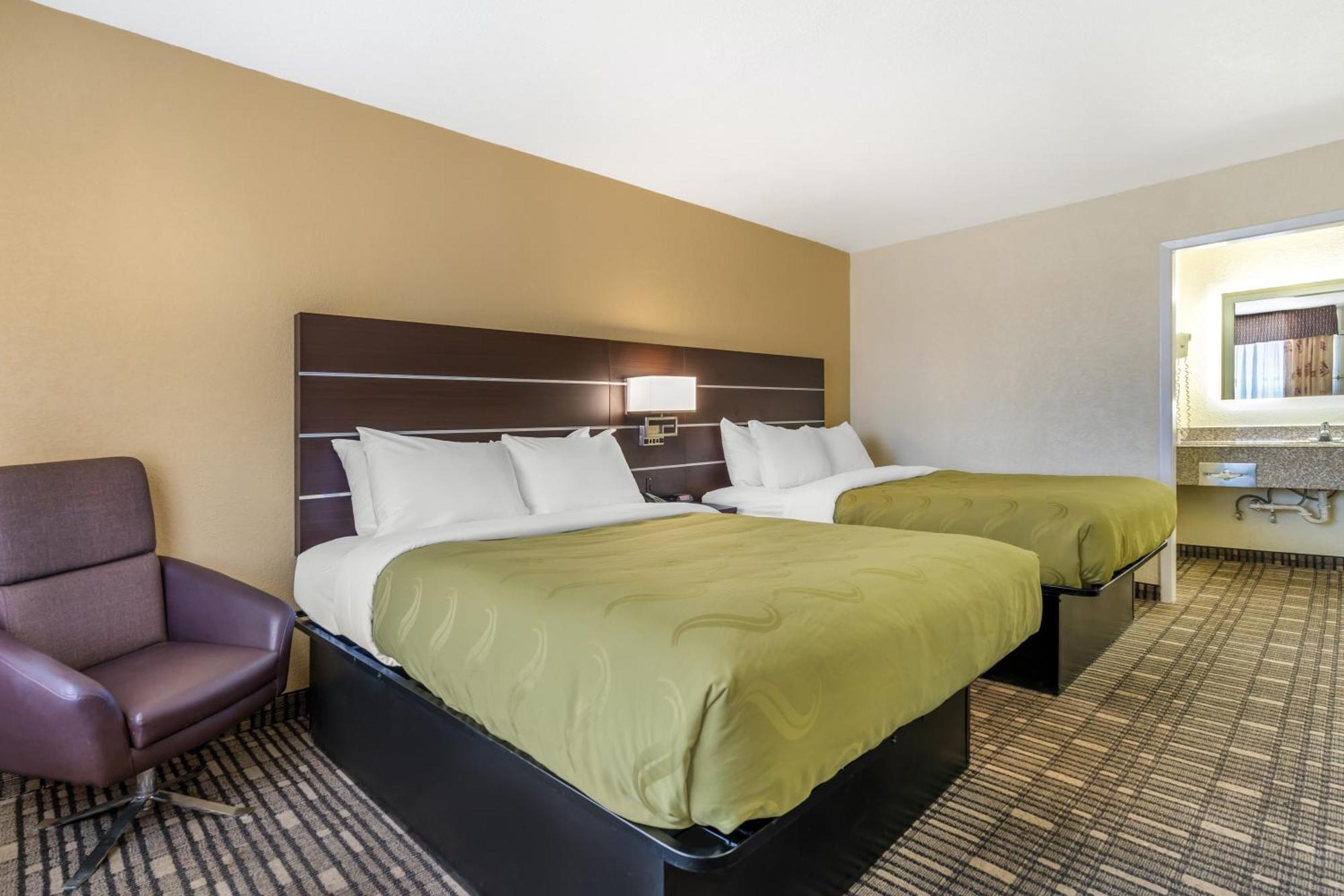 Quality Inn Тикумкари Екстериор снимка