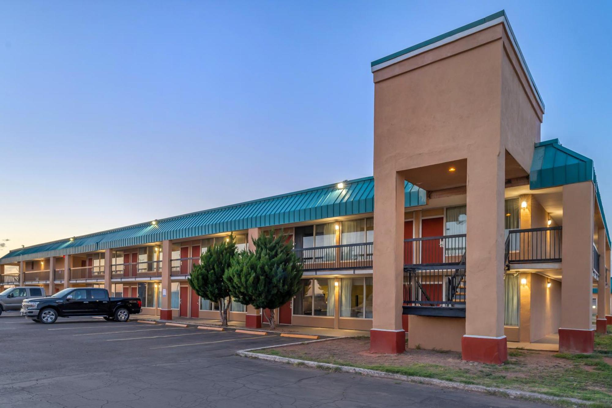 Quality Inn Тикумкари Екстериор снимка