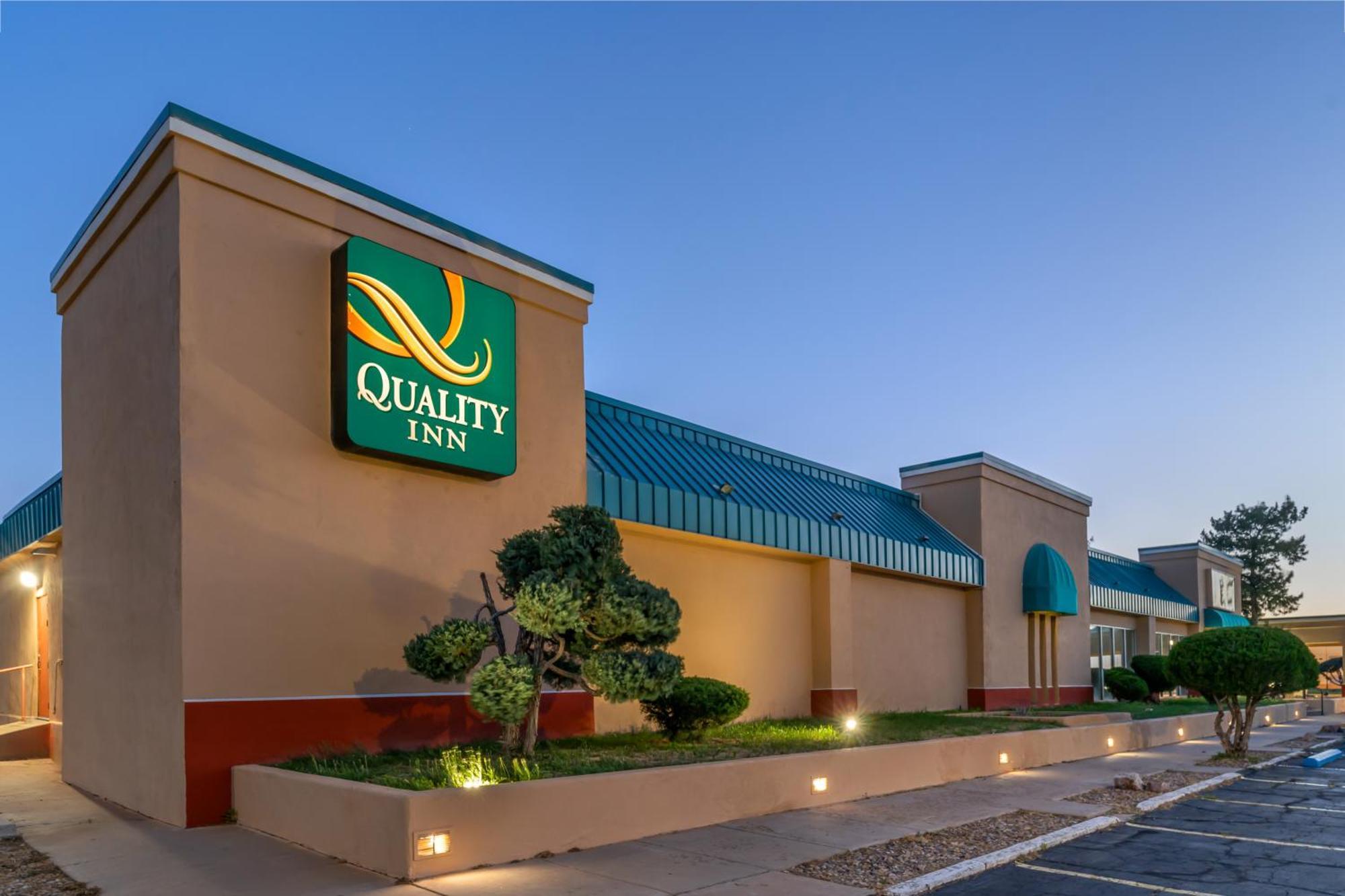 Quality Inn Тикумкари Екстериор снимка